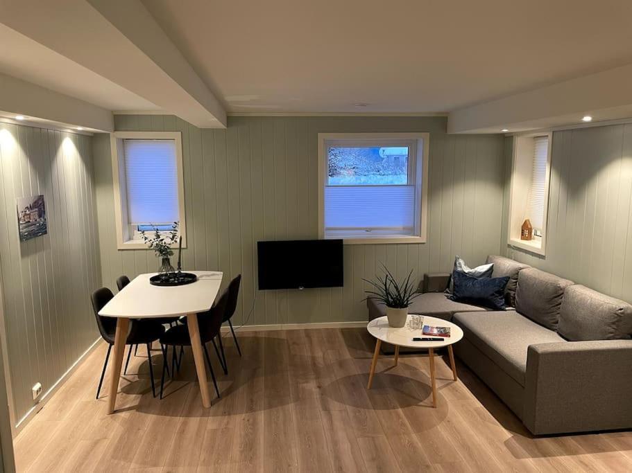 Lofoten - New Apartment, Close To Airport. Лекнес Екстер'єр фото